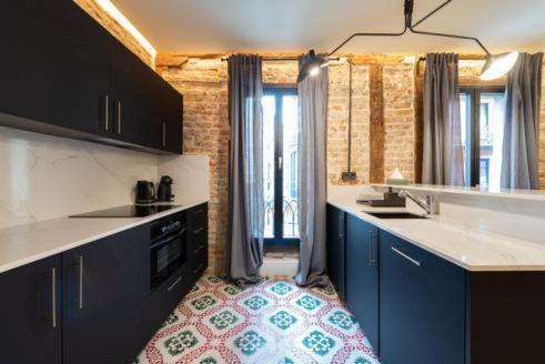 Santiago By Staynnapartments Bilbao Exterior photo